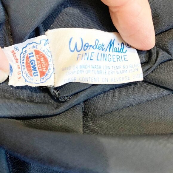 🌷SALE Vintage Union Made Wonder Maid Slip Dress Nightgown Black Size Small - Picture 9 of 16